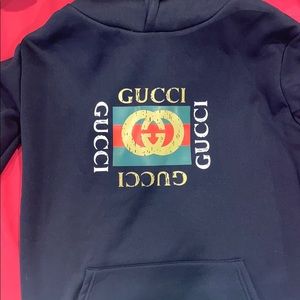 Gucci sweatshirt